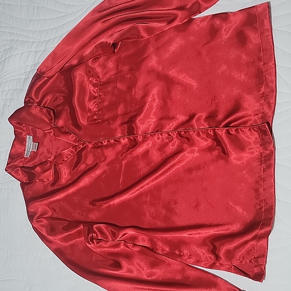 Morgan Tylor Women's Red Pajama Set Large - Picture 11 of 16
